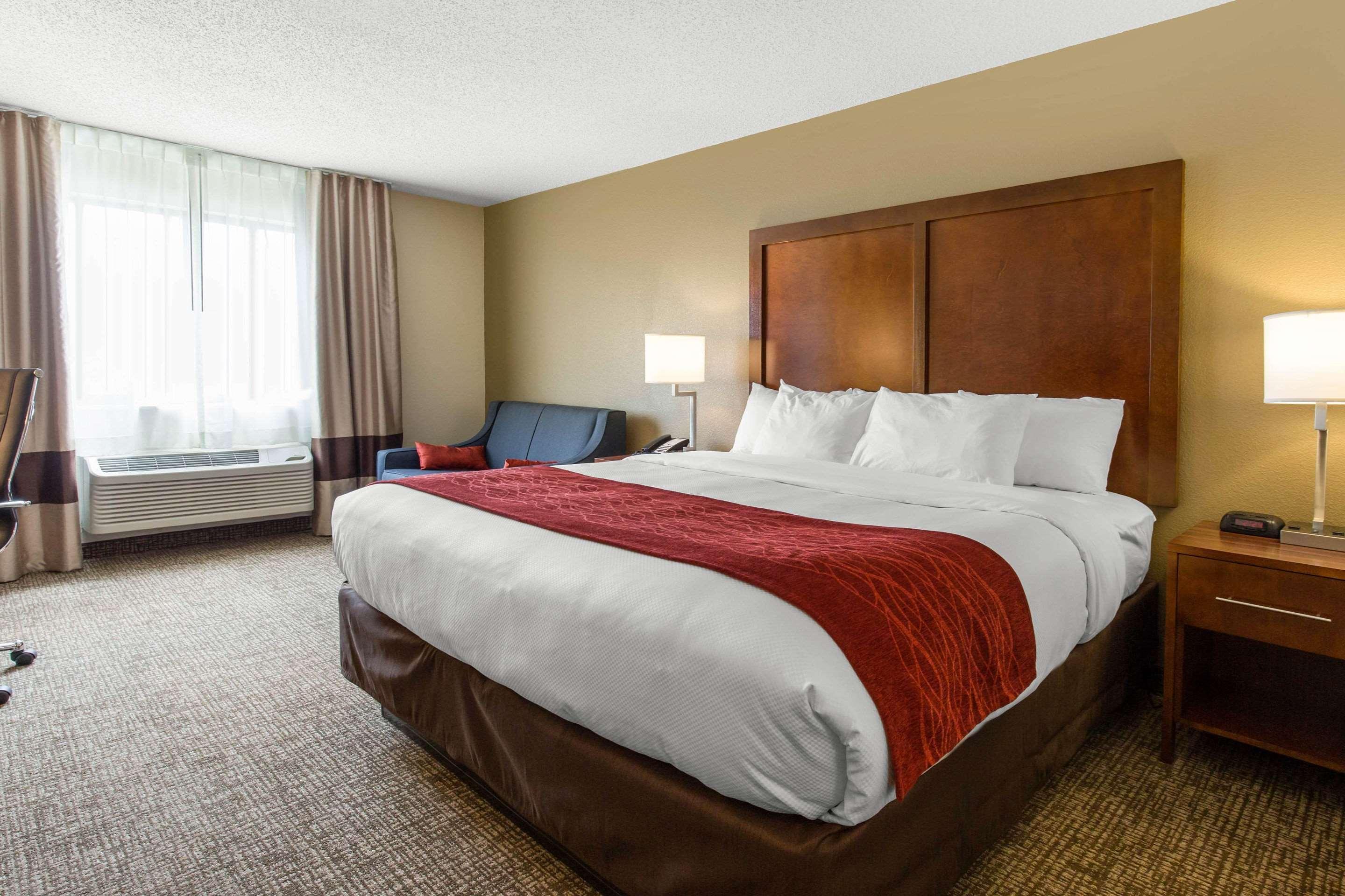 Comfort Inn La Porte מראה חיצוני תמונה