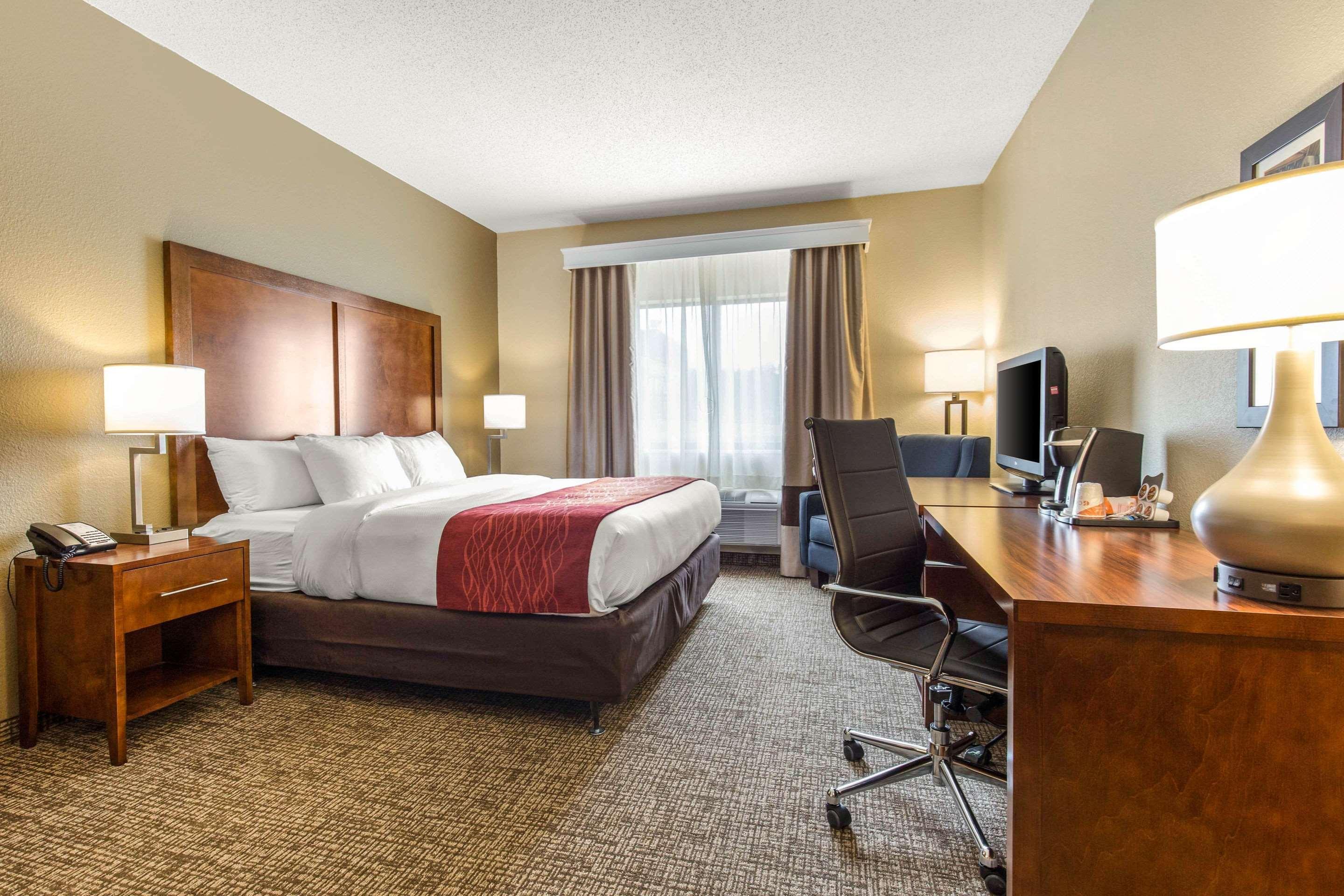 Comfort Inn La Porte מראה חיצוני תמונה