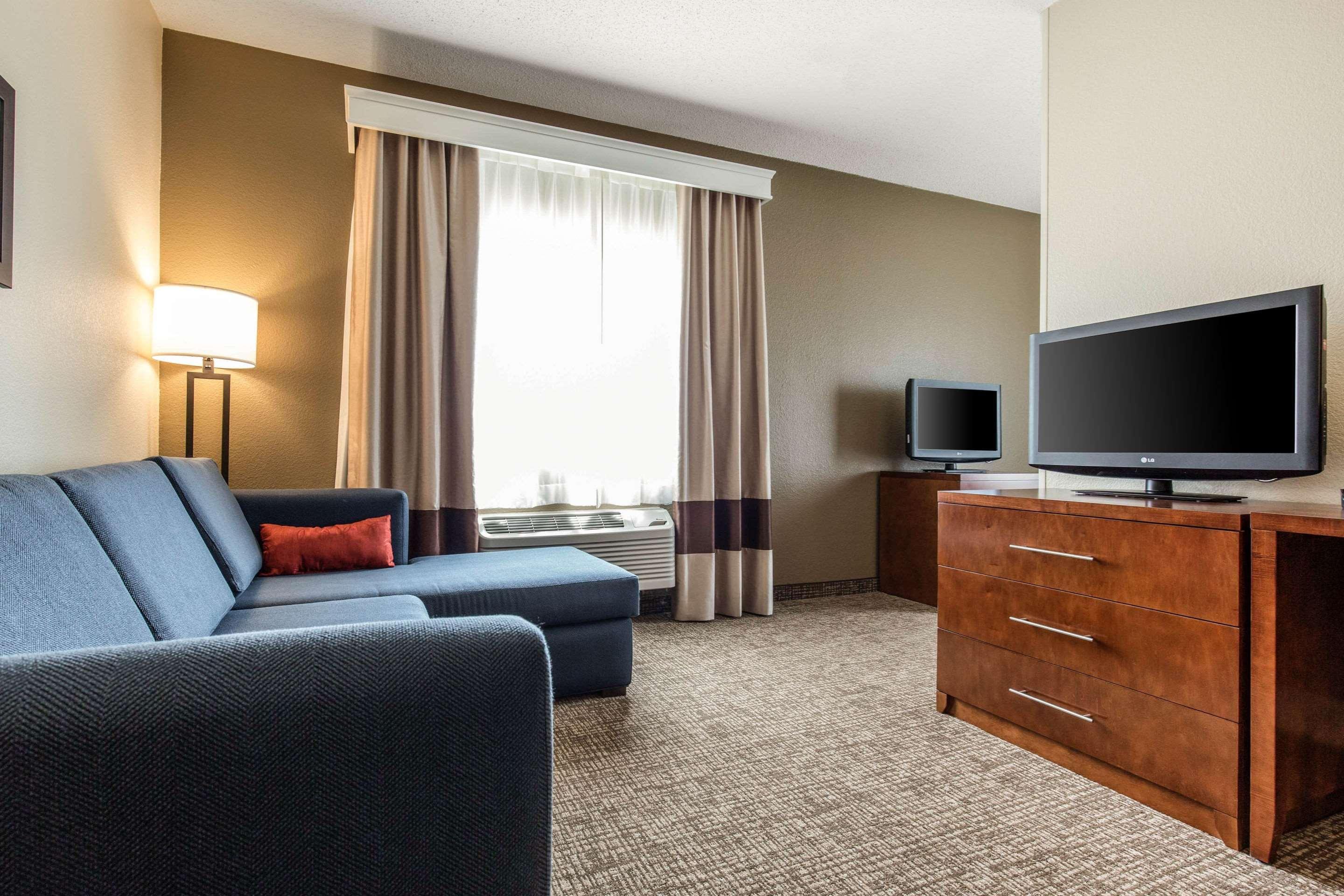 Comfort Inn La Porte מראה חיצוני תמונה