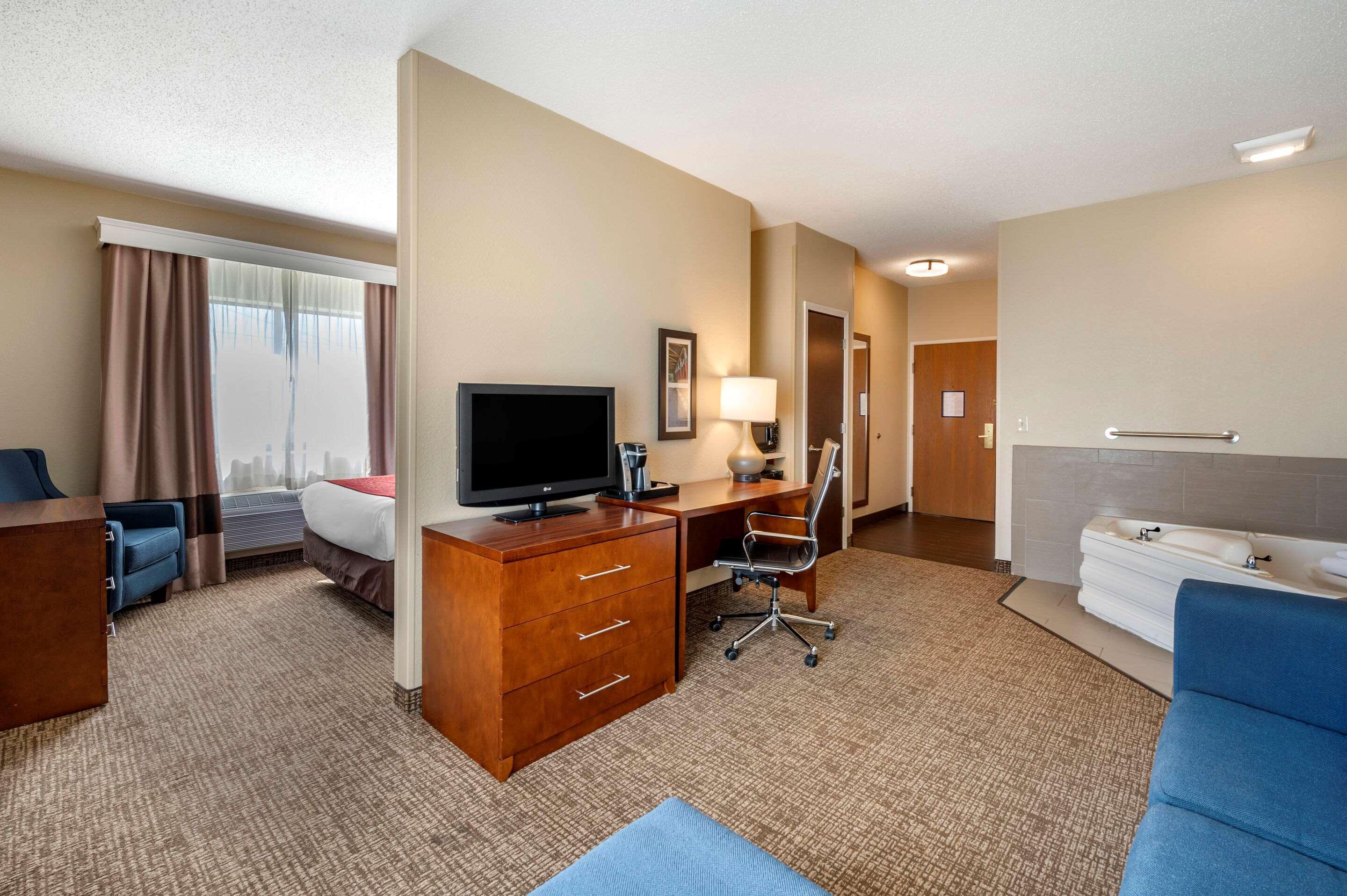 Comfort Inn La Porte מראה חיצוני תמונה